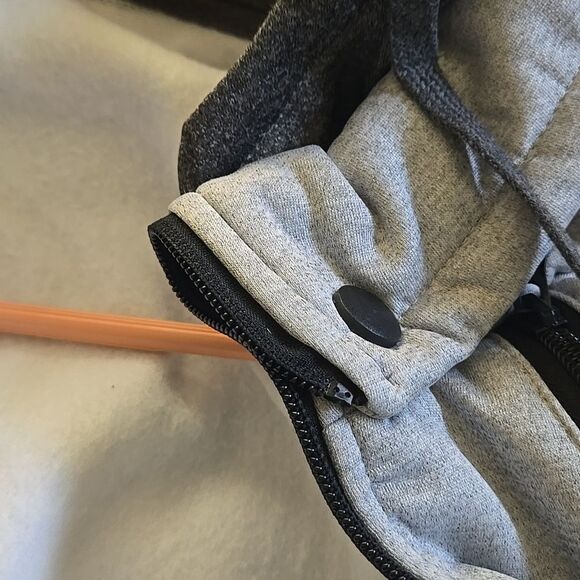 Mens Gray Hooded Jacket Large Zip Up Top Comfort Style Gym Daily Pockets Lounge - Picture 7 of 15